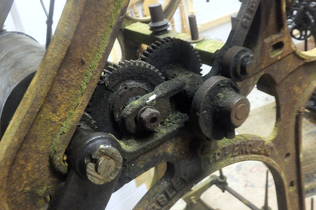 From pile of rust to working pirn winder