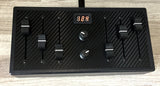 Controlador MIDI para hardware o software, 6 Faders/2 Knobs con DIN y USB, Versátil y Programable.