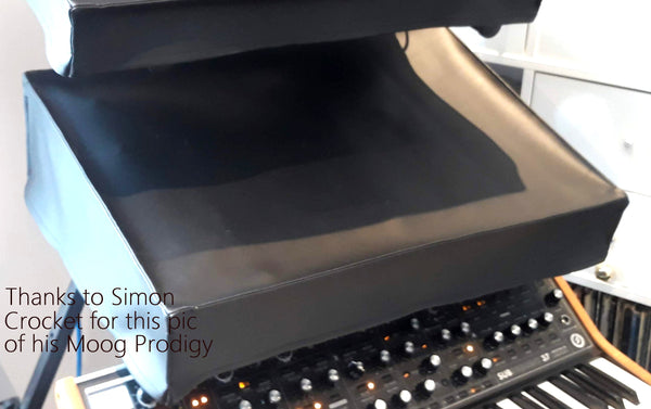 Cubierta antipolvo del sintetizador Moog Prodigy